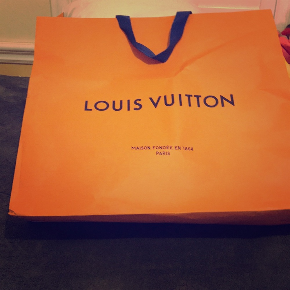 LV shopping bag